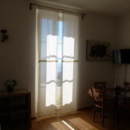Bellavista 아파트 *
